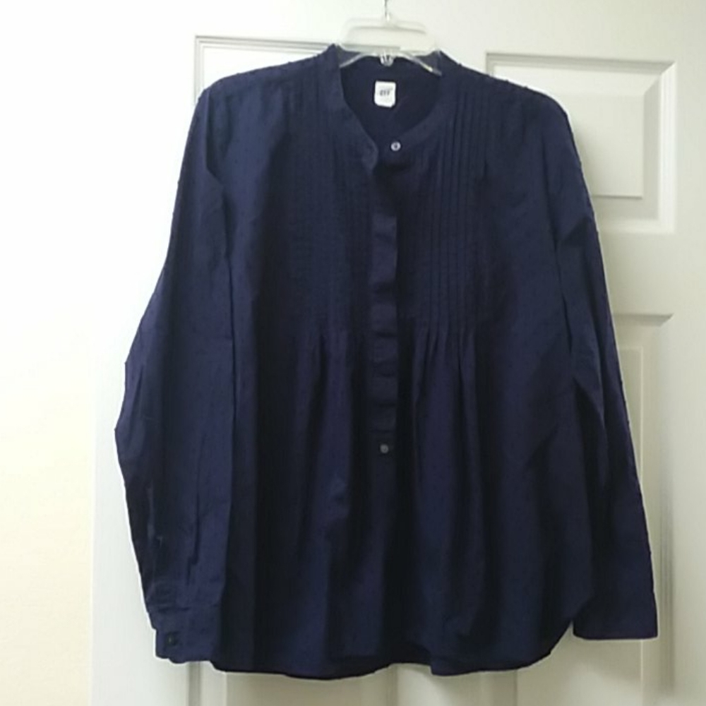 Gap long sleeve navy blue top